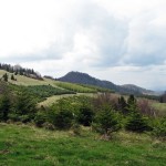 Wysoka 1050 m widziana z Watriska 960 m