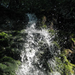 Boczny "prysznic" na trasie ferraty Rotschitza-Klamm