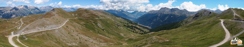 Widoki z przełęczy Basset 2424 m