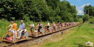 Na trasie przejazdu drezynami rowerowymi