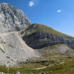 Mangart 2679 m widziany z Mangartskiej Przełęczy (2055 m)