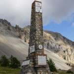 Obelisk na Przełęczy Izoard (Col d'Izoard 2361 m)