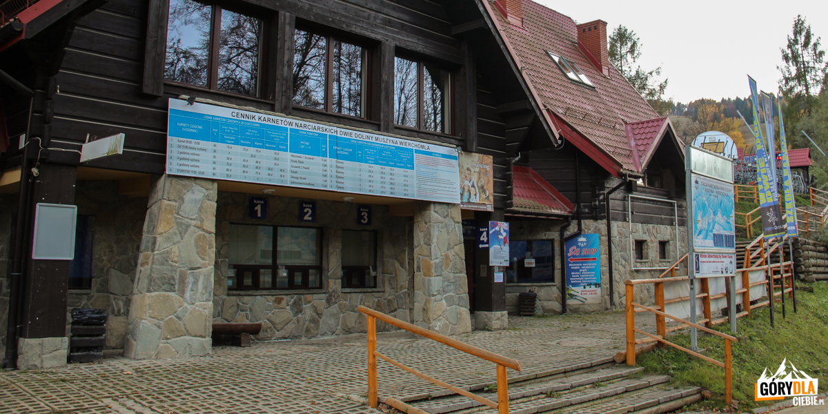 Budynek stacji narciarskiej w Wierchomli Małej
