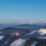 Panorama Tatr spod szczytu Jaworzyny (1173 m)