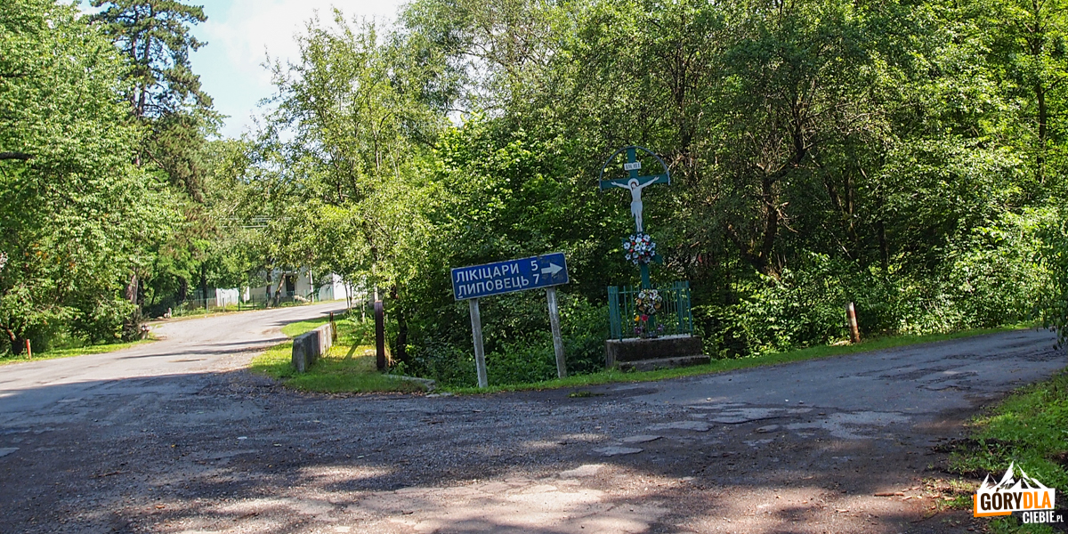Zakręt do wsi Lipowiec (Липовець)