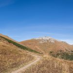 Przełęcz pod Kopą (słow. Kopské sedlo, 1750 m) - widok w głąb Doliny Przednich Koperszadów