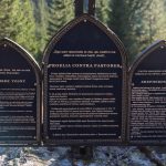 Krzyż w Dolinie Zadnich Koperszadów upamiętniający tzw. „wojny pasterskie”