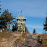 Stalowa wieża widokowa na szczycie Baraniej Góry