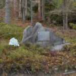 Przystanek drogi różańcowej na trasie zielonego szlaku z Przełęczy Przysłop do Soblówki