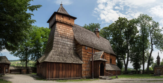 Kościół w Dębnie Podhalańskim