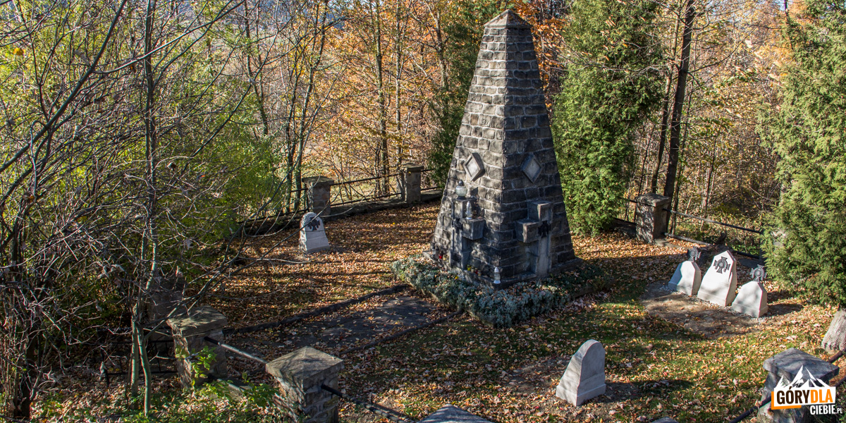 Cmentarz wojenny w Kasinie Wielkiej