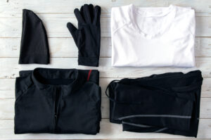 Jak odzież termoaktywna zmienia twoje treningi? Przewagi nad zwykłą odzieżą sportową