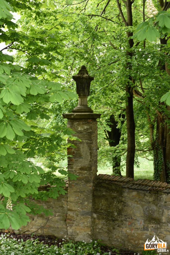 Pałac Tarnowskich w Dukli