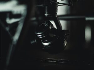 Jakie zalety ma używanie stabilizatora do kamery lub aparatu?