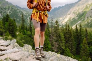 Jak wybrać buty trekkingowe damskie